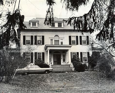 On November 9, 1971, he killed his wife, mother, and three children at their home in <b>Westfield</b>, <b>New Jersey</b>, and then disappeared. . 431 hillside avenue westfield new jersey